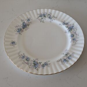 Royal Albert Blue Blossoms Bone China England Dinner Plate 10.4"X0.9"